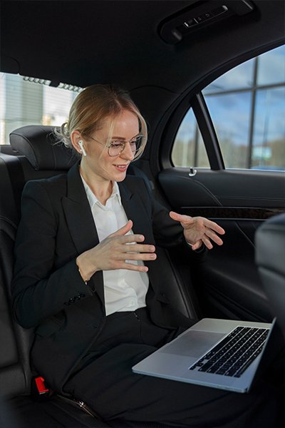 Corporate taxi service in Melbourne